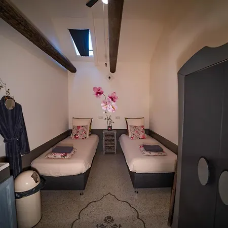 Veldzicht Country house Winkel